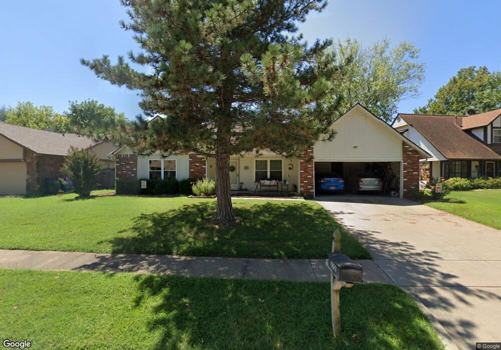 2221 W Fulton St, Broken Arrow, OK 74012 - photo 1