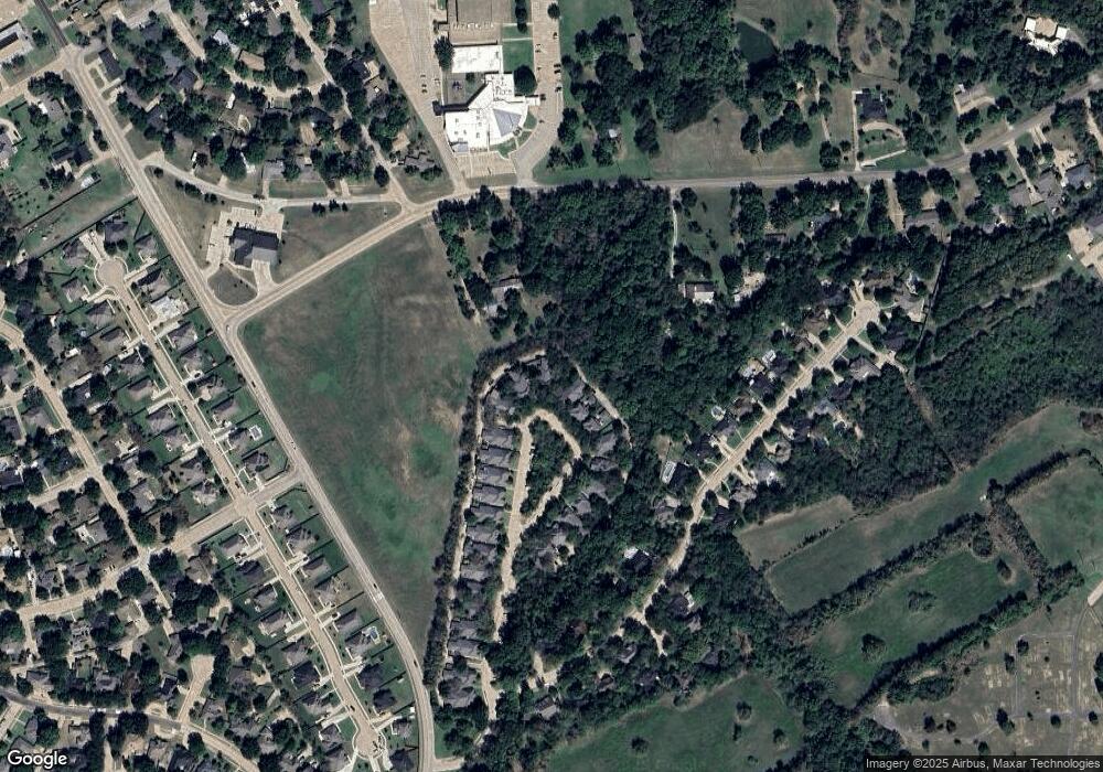 815 Oak Creek Ct, Ennis, TX 75119 - photo 1