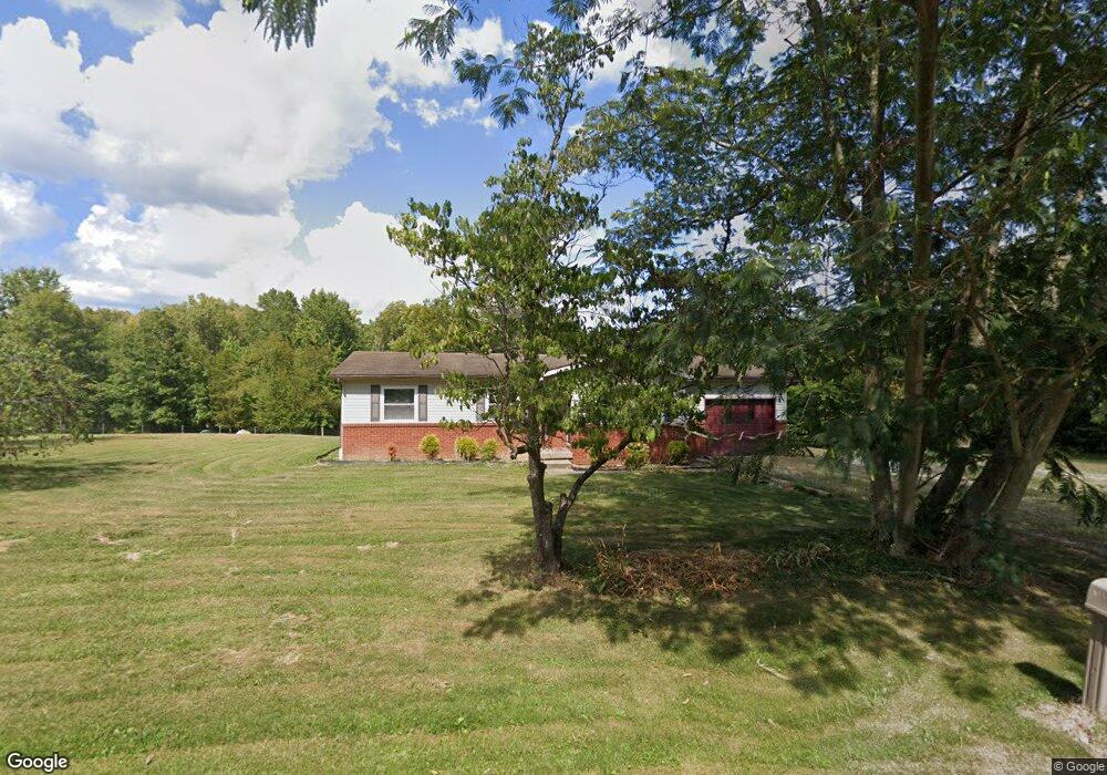 7475 S Sprague Rd, Columbus, IN 47201 - photo 1