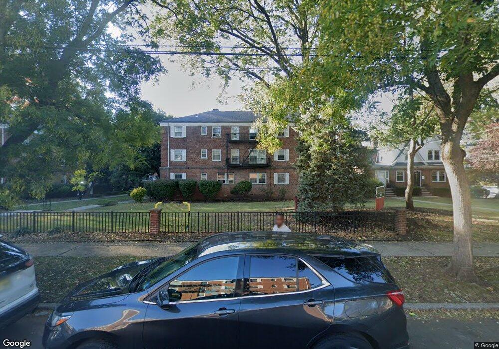 88 Forest Hill Pkwy, Newark, NJ 07104 - photo 1