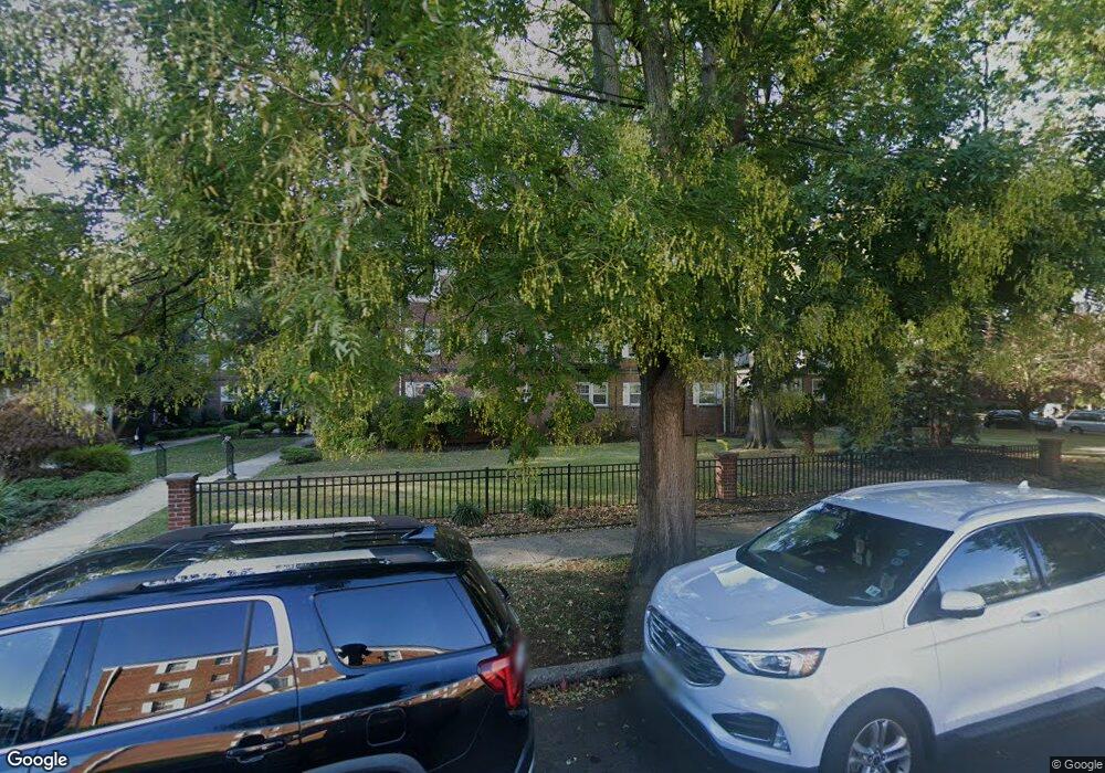 88 Forest Hill Pkwy unit 1G, Newark, NJ 07104 - photo 1