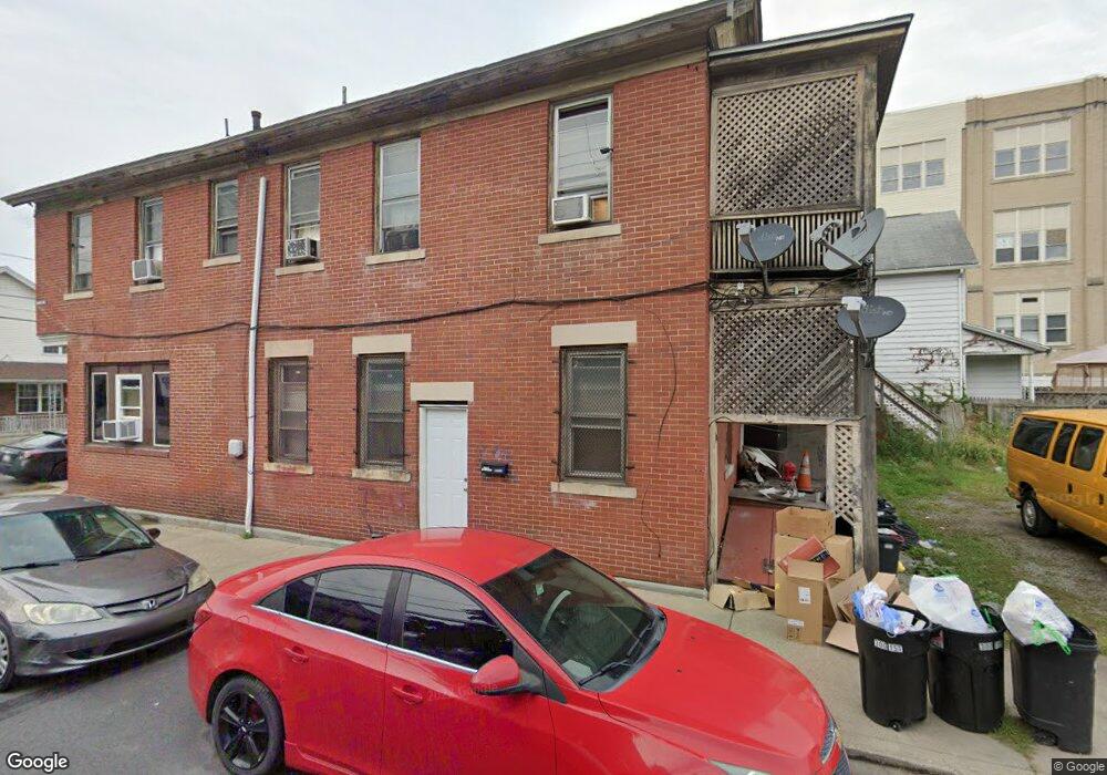 300-302-302 William St unit 302 2nd floor, Scranton, PA 18508 - photo 1