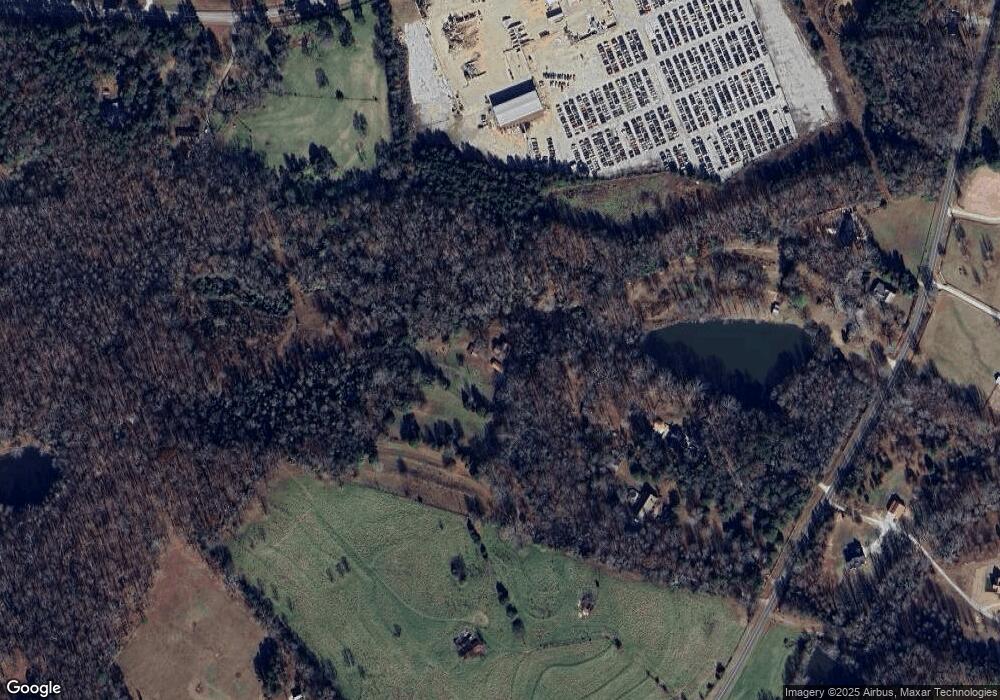 588 Mark Dodd Rd, Jefferson, GA 30549 - photo 1