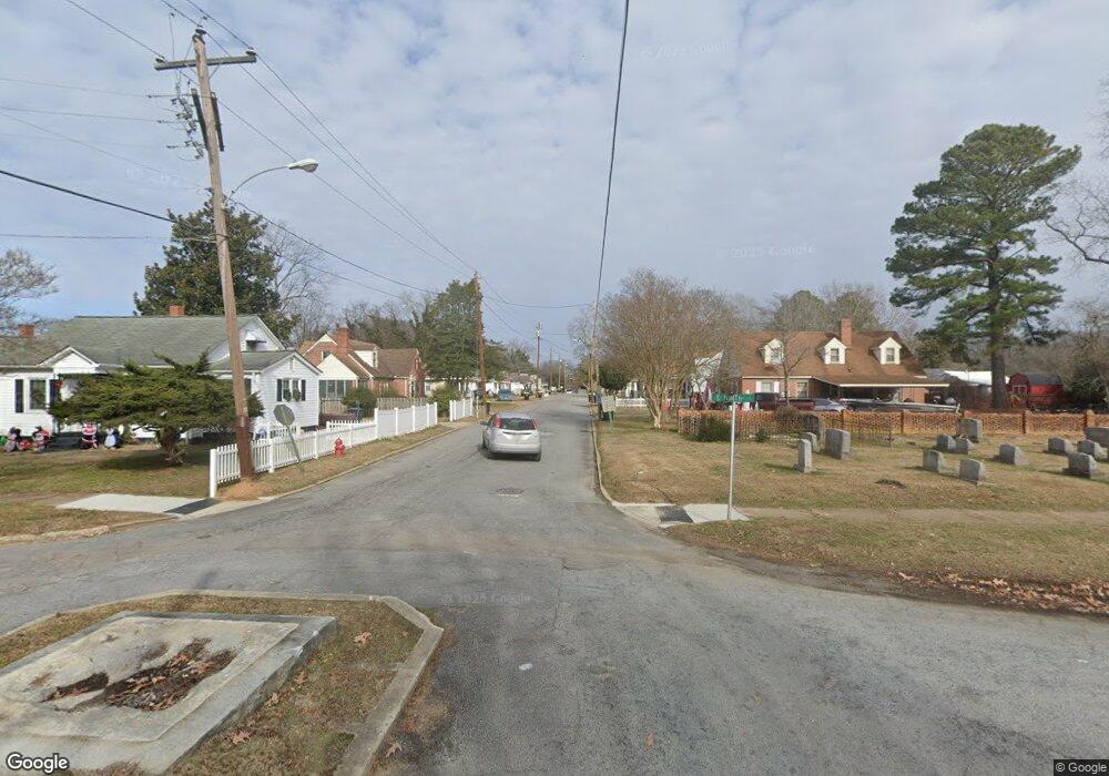 1720 E 9th St, Weldon, NC 27890 - photo 1