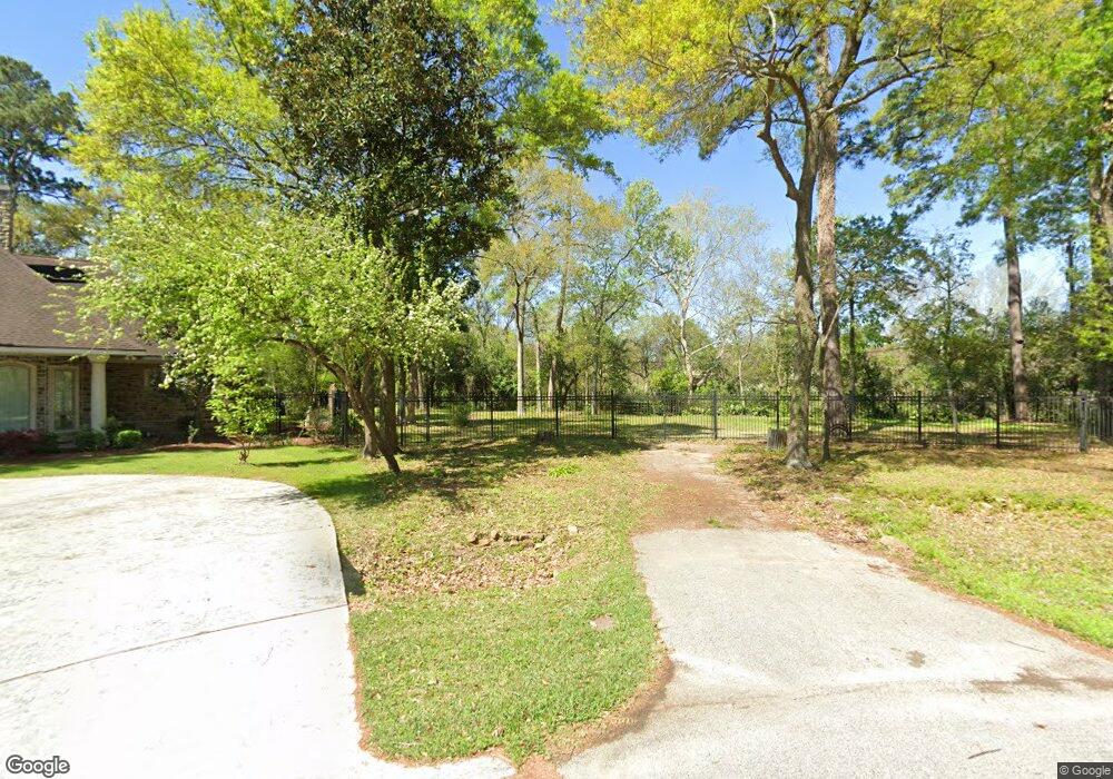 8218 Mallie Ct, Houston, TX 77055 - photo 1