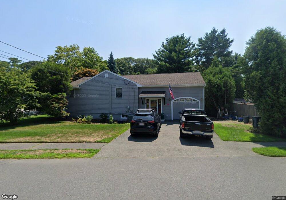 47 Sevinor Rd, Marblehead, MA 01945 - photo 1