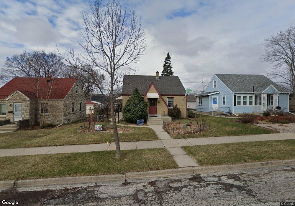4169 S 5th St, Milwaukee, WI 53207 - photo 1