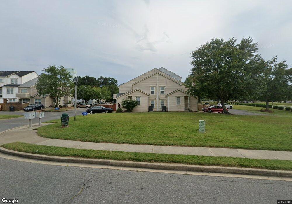 46349 Columbus Dr unit 304, Lexington Park, MD 20653 - photo 1