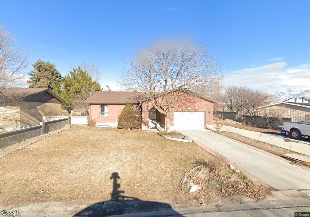 6847 S 2850 W, West Jordan, UT 84084 - photo 1