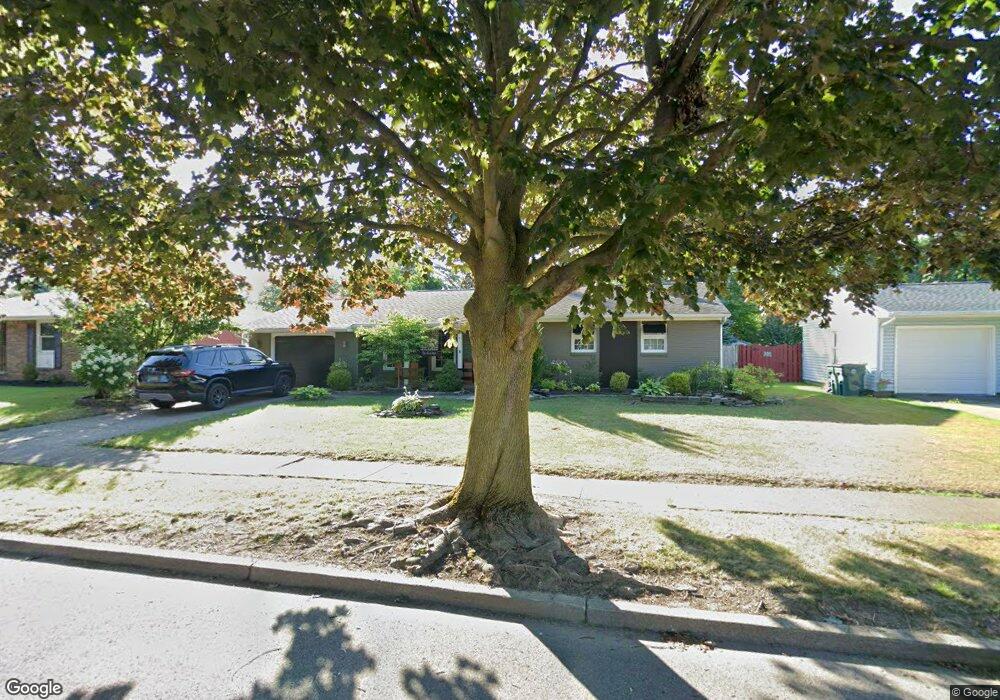 825 Sun Valley Dr, North Tonawanda, NY 14120 - photo 1