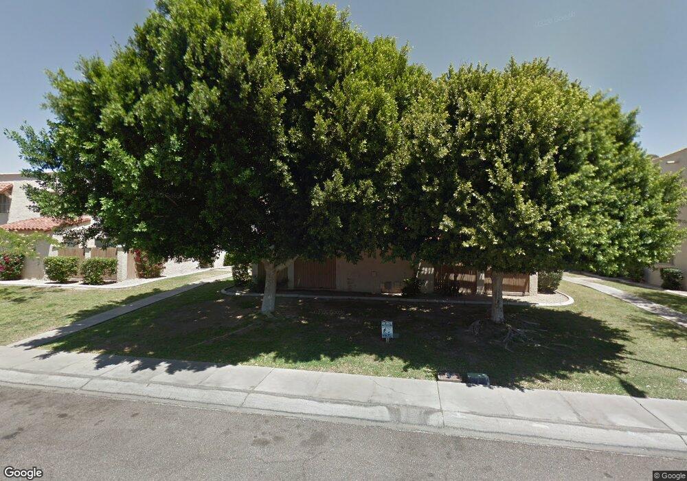 8833 N 12th Place, Phoenix, AZ 85020 - photo 1