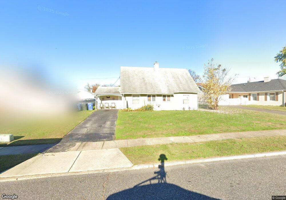 15 Pilgrim Ln, Willingboro, NJ 08046 - photo 1