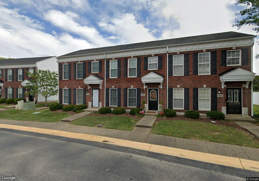 6925 Arbor Creek Dr unit 64, Louisville, KY 40228 - photo 1