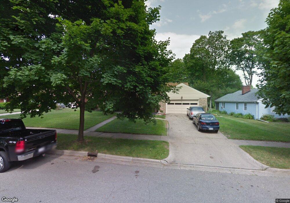 424 S Verlinden Ave, Lansing, MI 48915 - photo 1