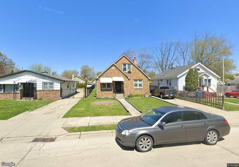 1716 Dodge Ave, Waukegan, IL 60085 - photo 1