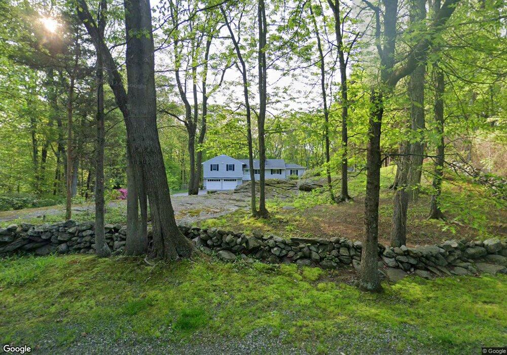 181 Hoydens Ln, Fairfield, CT 06824 - photo 1