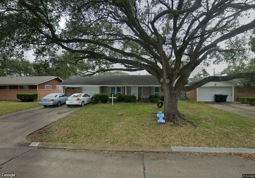 1717 Glenview Dr, Alvin, TX 77511 - photo 1