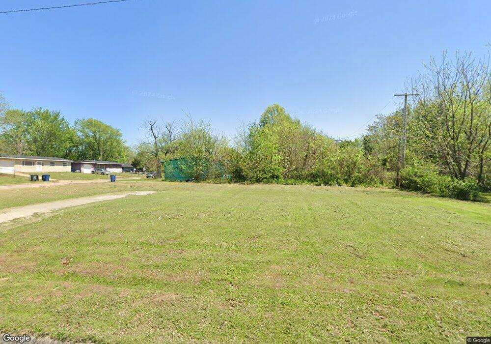 5443 N Frankfort Place, Tulsa, OK 74126 - photo 1