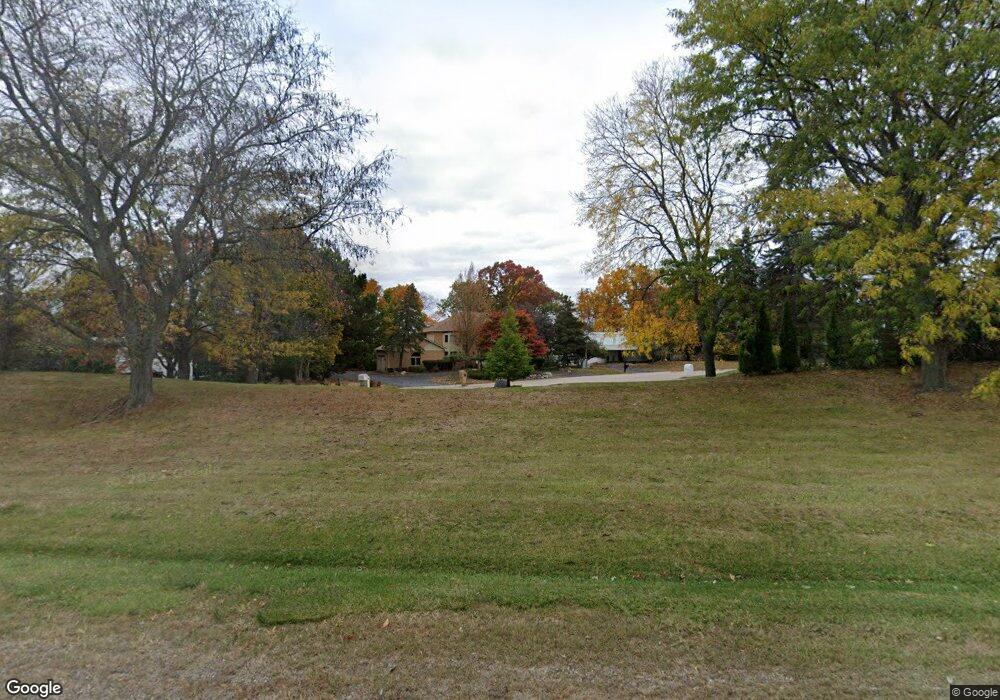 1914 W Long Lake Rd unit SHORE, Bloomfield Hills, MI 48302 - photo 1