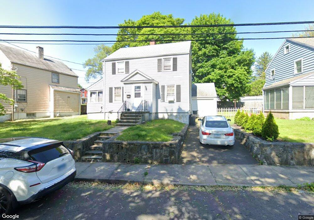 133 California St, Stratford, CT 06615 - photo 1
