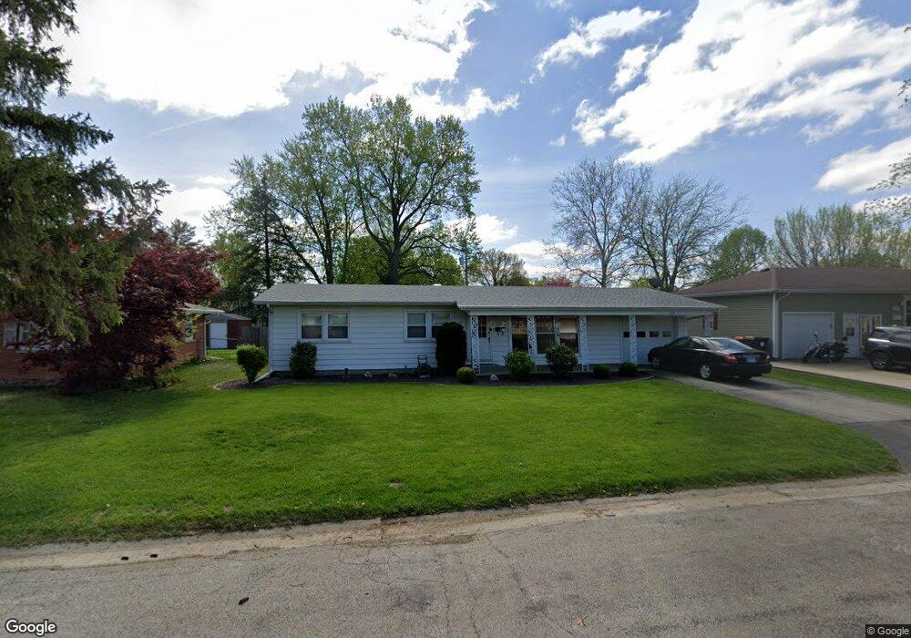 235 Regent St, Lincoln, IL 62656 - photo 1