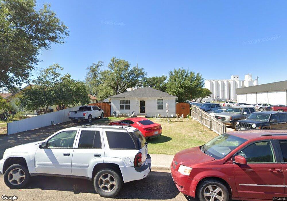406 S Klein Ave, Dumas, TX 79029 - photo 1