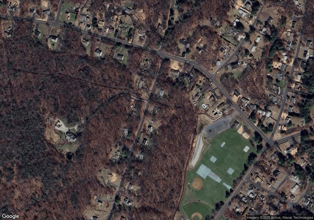 10 Woodhaven Dr, Burlington, CT 06013 - photo 1