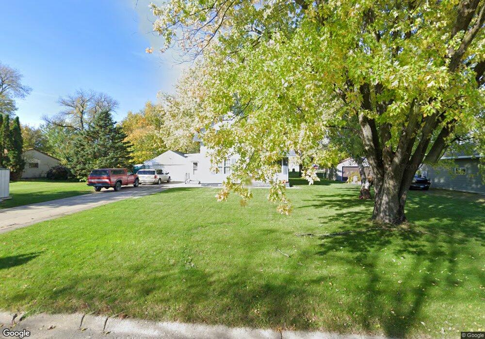 608 Walnut St S, Sauk Centre, MN 56378 - photo 1