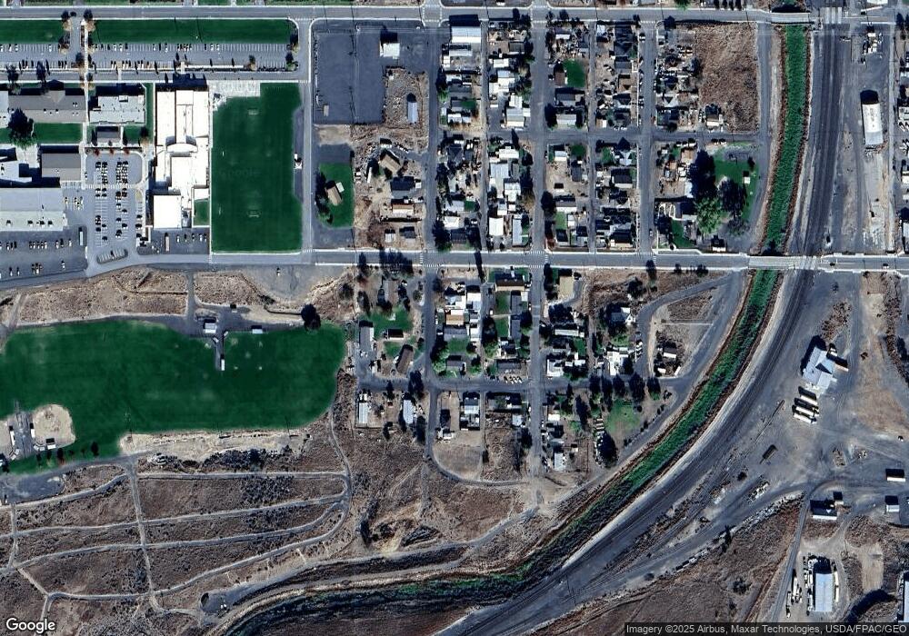 138 N 5th Ave, Connell, WA 99326 - photo 1