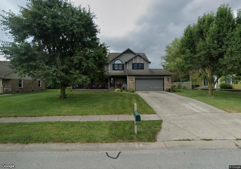 911 N Shore Blvd, Franklin, IN 46131 - photo 1