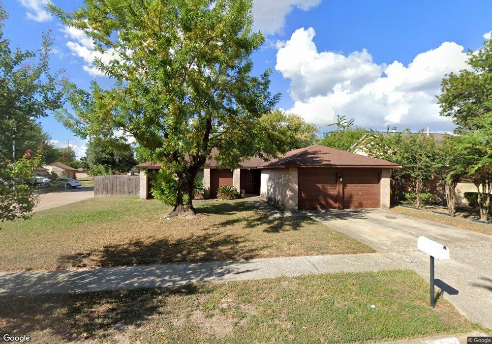 3430 Creek Grove Dr, Houston, TX 77066 - photo 1