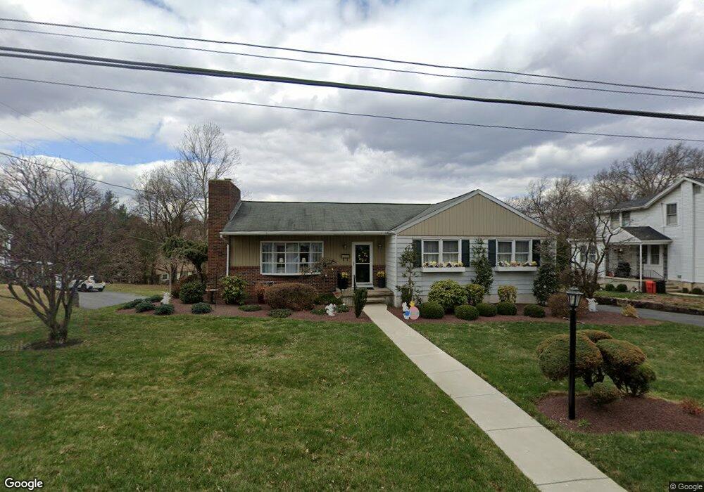 121 W Madison St, Mohnton, PA 19540 - photo 1