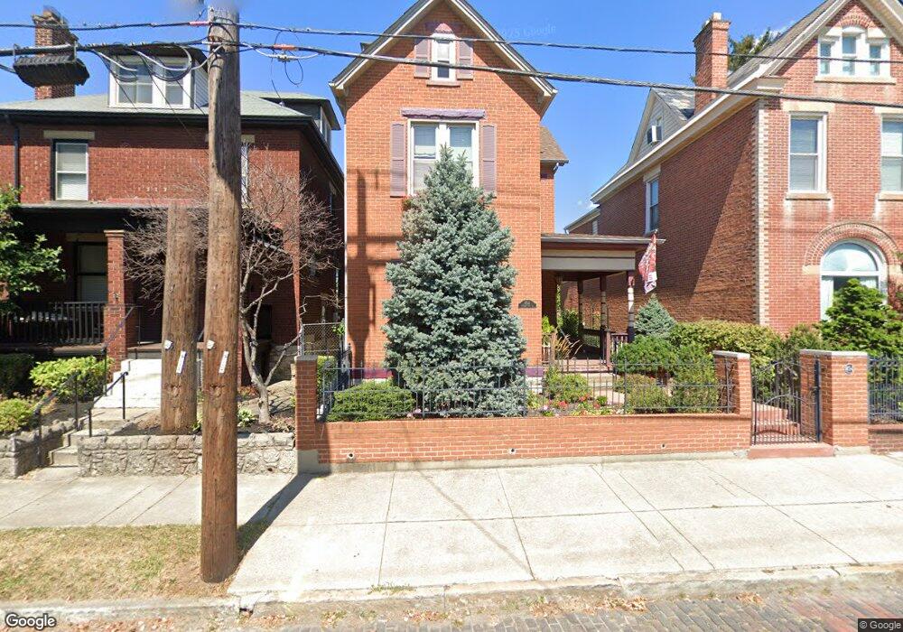 454 E Whittier St, Columbus, OH 43206 - photo 1