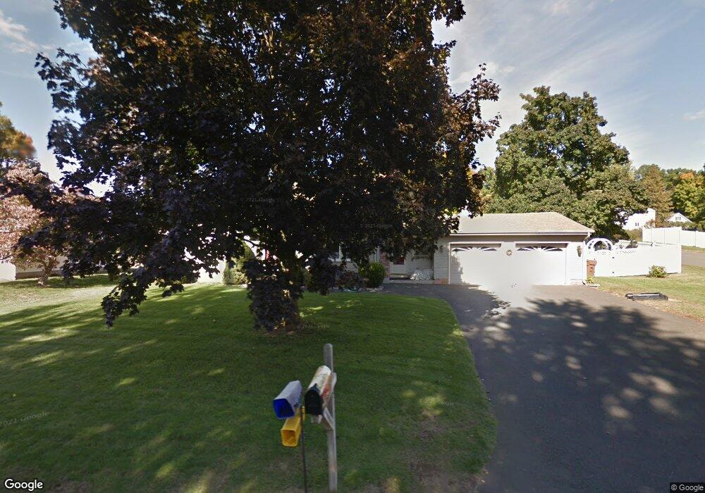 19 Tyler Rd, Enfield, CT 06082 - photo 1