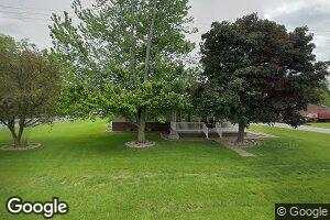 386 W Main St, Waggoner, IL 62572