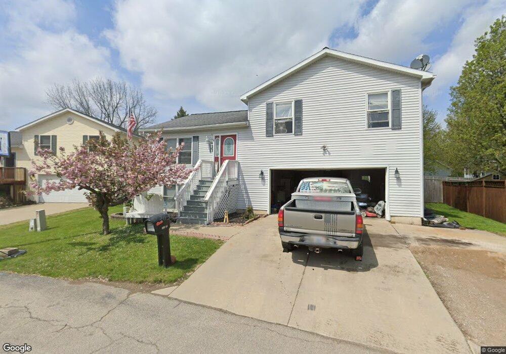 901 Bradish St unit 16, Adrian, MI 49221 - photo 1