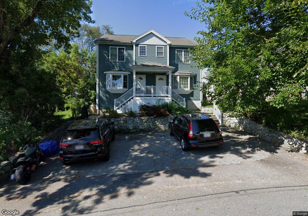 4 Mystic Ln, Milford, MA 01757 - photo 1