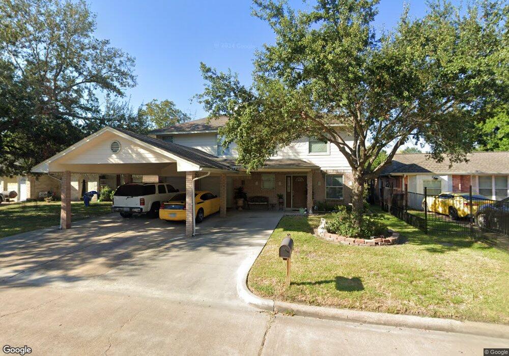 922 Cherry Spring Dr, Houston, TX 77038 - photo 1