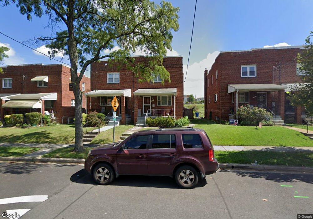 56 55th St SE, Washington, DC 20019 - photo 1