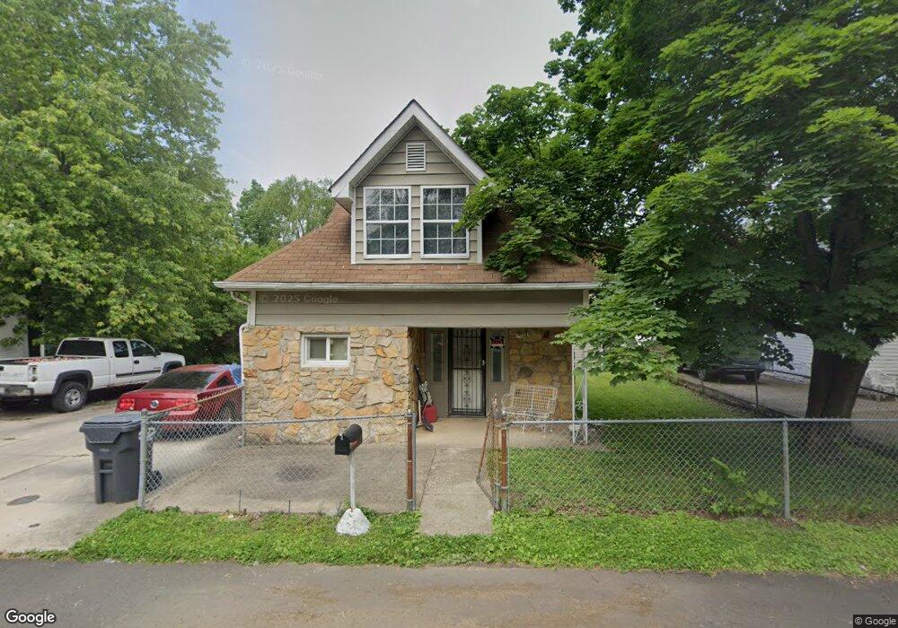 1206 Maple St, Anderson, IN 46016 - photo 1