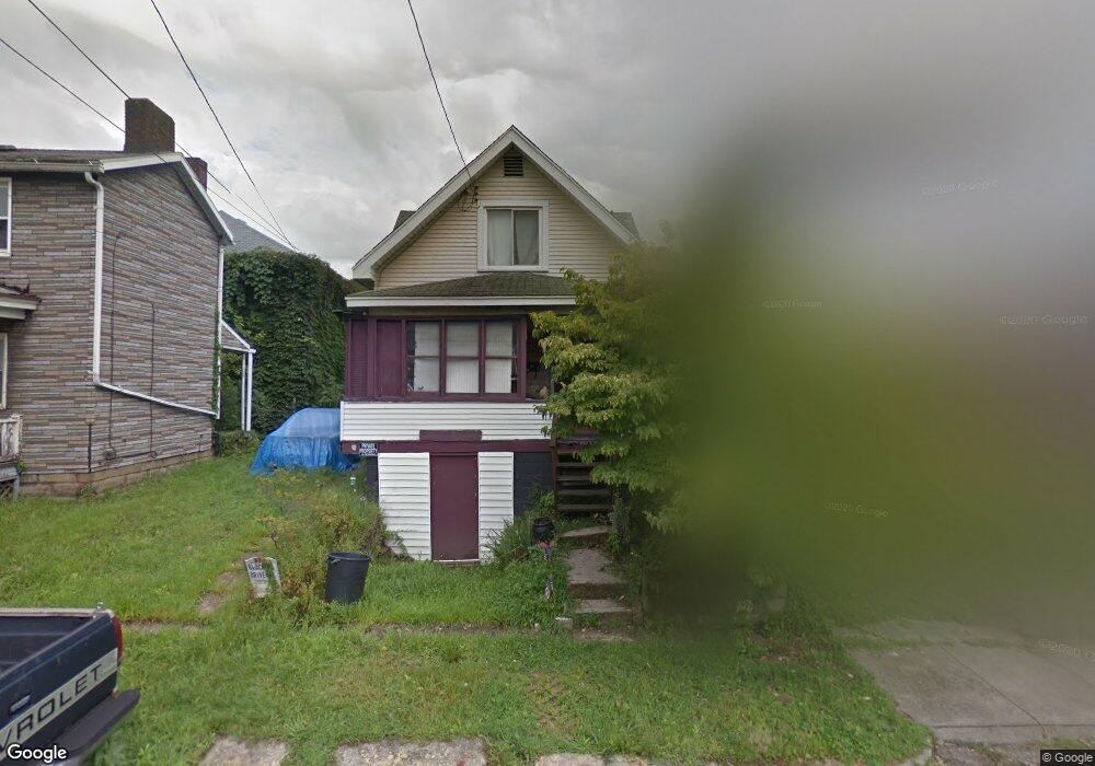 715 Bridge St, New Kensington, PA 15068 - photo 1