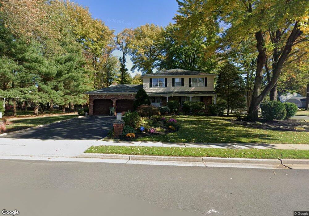 29 Fox Hill Rd, Edison, NJ 08820 - photo 1