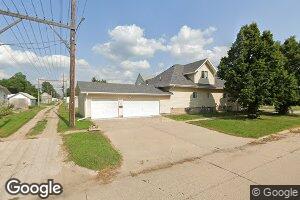 109 W Locust Ave, Plainview, NE 68769