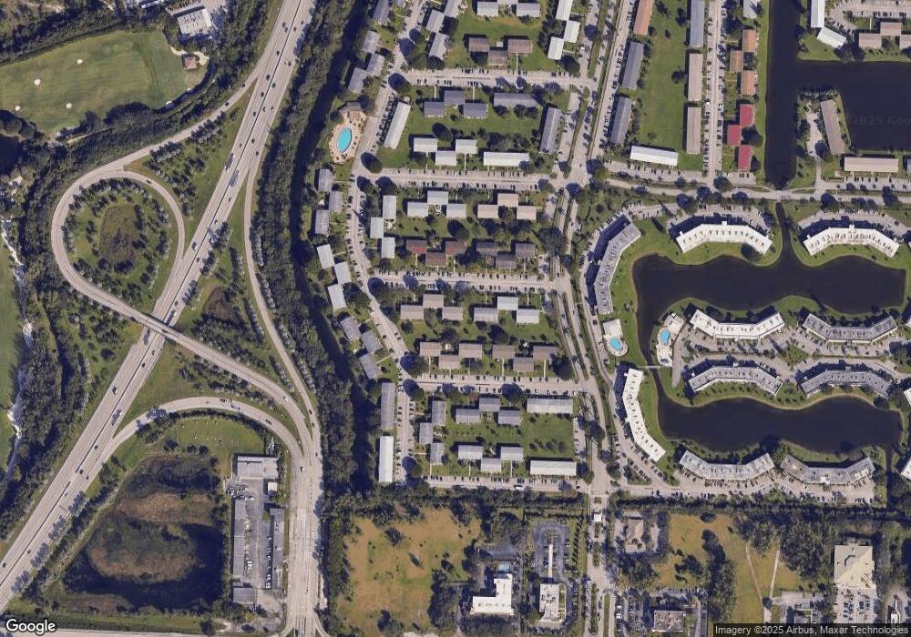 300 Windsor M unit M, West Palm Beach, FL 33417 - photo 1