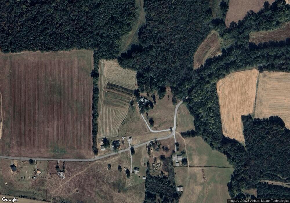 220 Pinkston Rd, Shelbyville, TN 37160 - photo 1