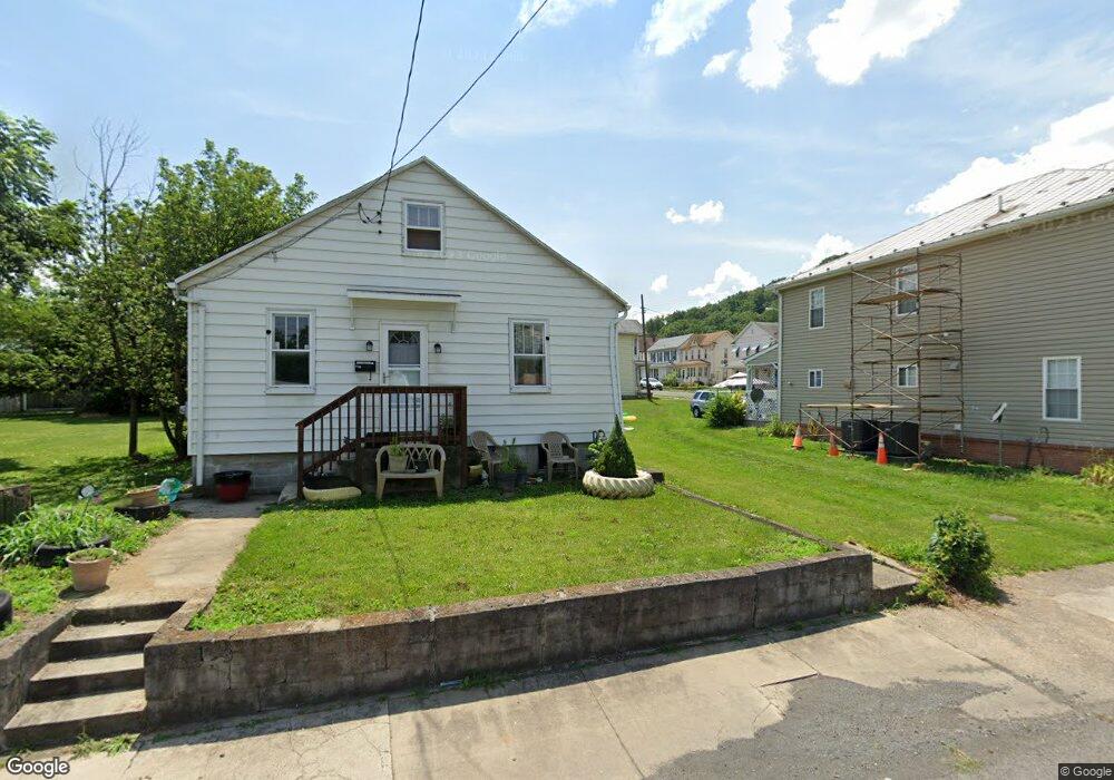 27 S E St, Keyser, WV 26726 - photo 1