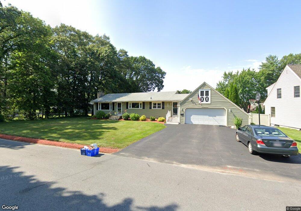 7 Ridgewood Cir, Lawrence, MA 01843 - photo 1