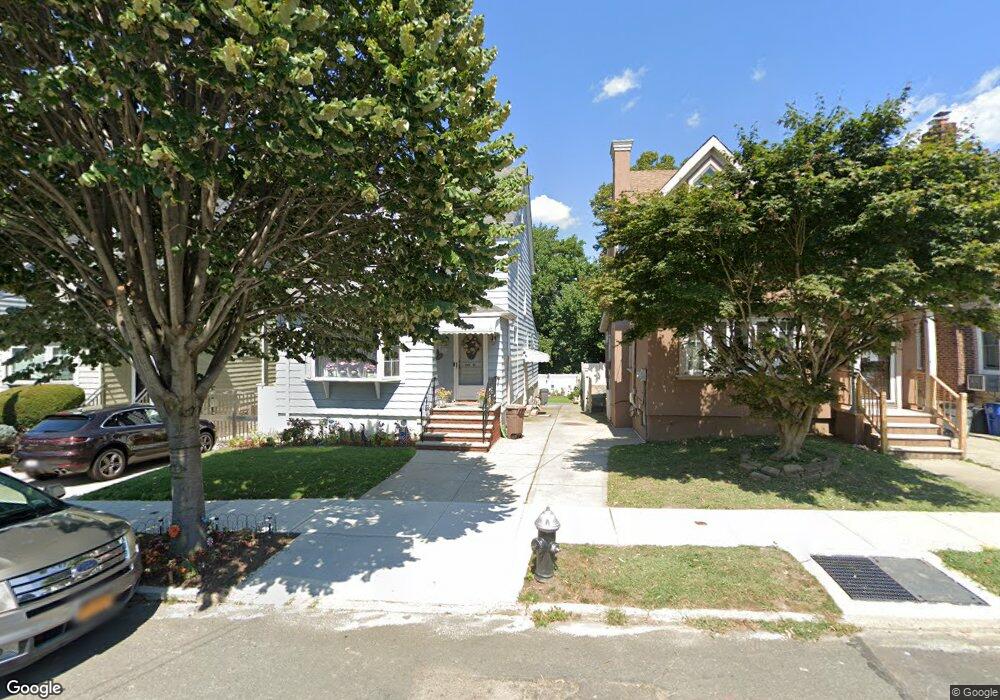 14543 13th Ave, Whitestone, NY 11357 - photo 1