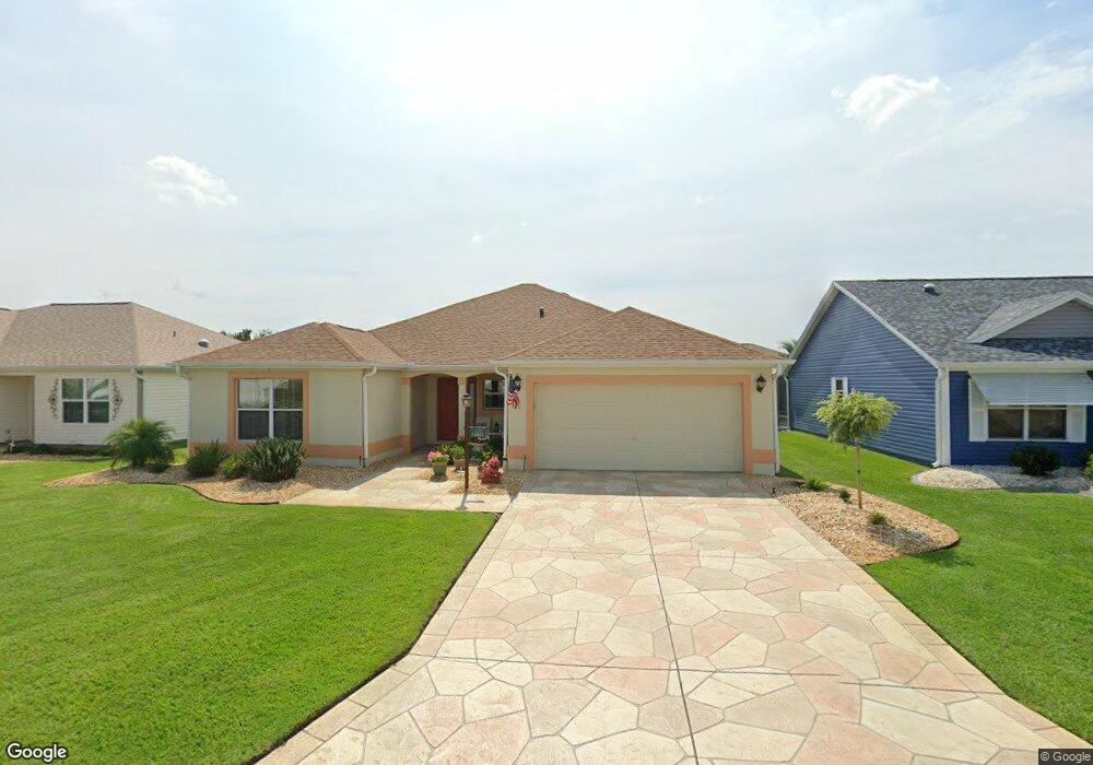 1305 Jimenez Ct, Lady Lake, FL 32159 - photo 1
