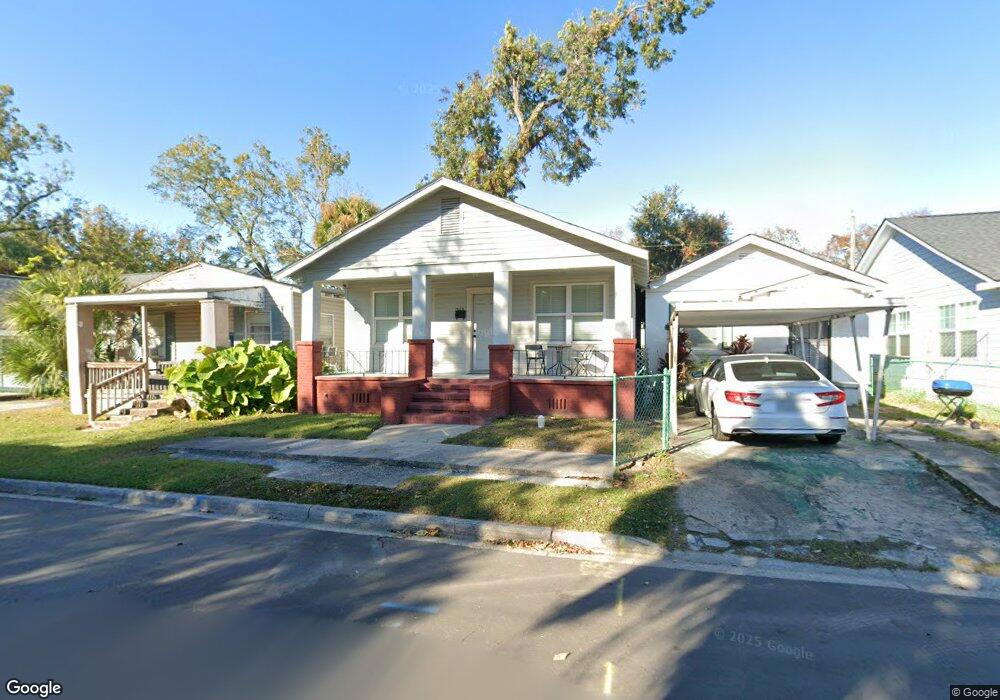 1208 E Waldburg St, Savannah, GA 31404 - photo 1